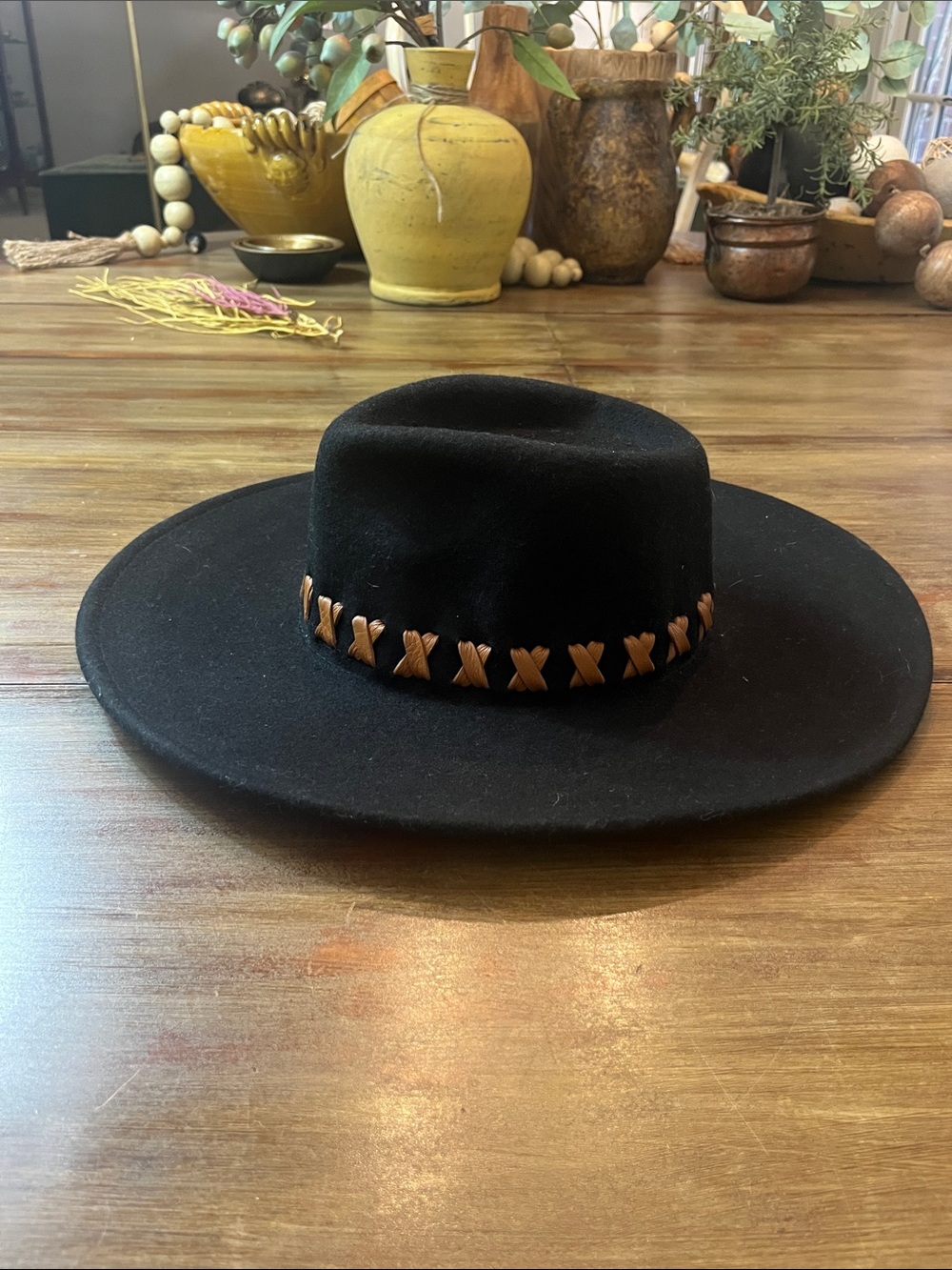 B-Low the belt Cowboy Hat - Picture 3 of 5
